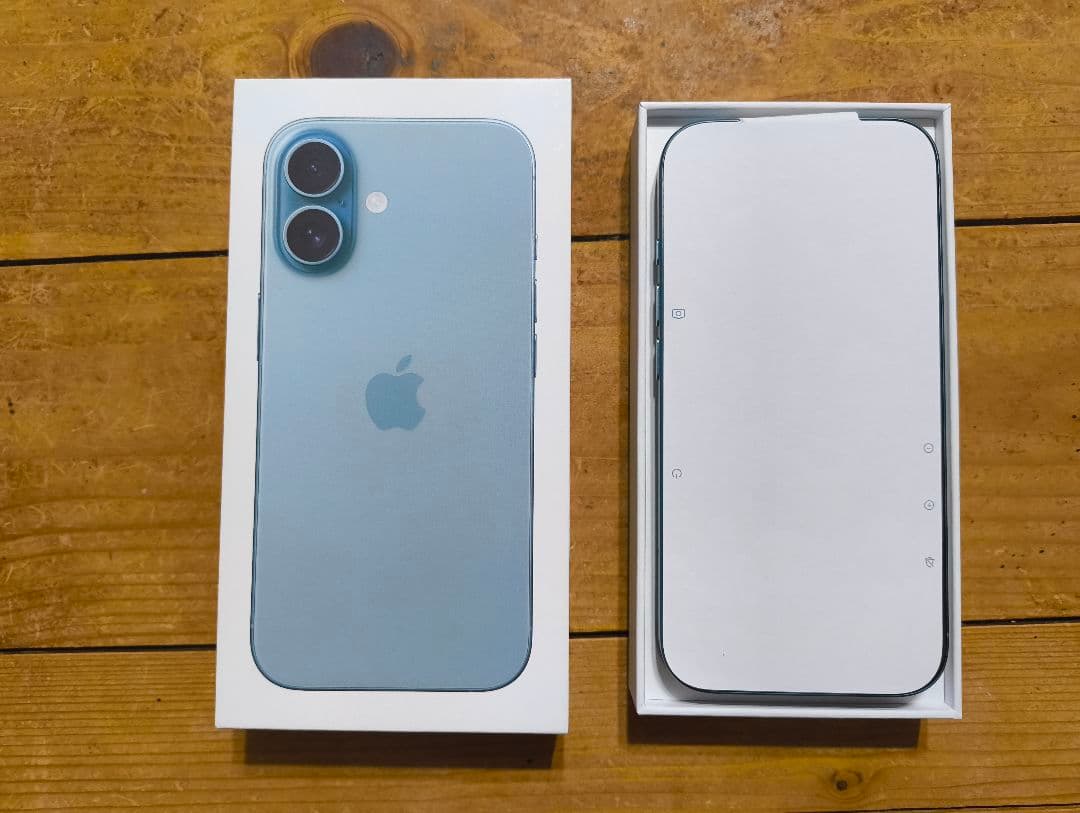 Apple iPhone16 128 バッテリー100%✨️ 美 ケース付き！