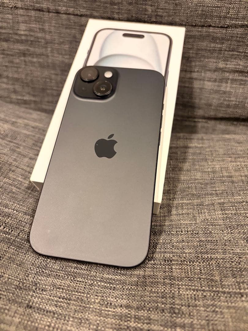 【アメリカ版】iPhone15 SIMフリー　シャッター音なし