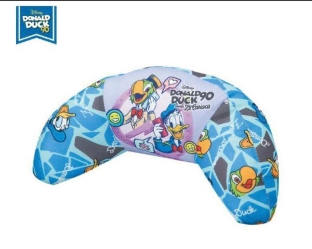 新品⭐シートベルトクッション2個ホセ&ドナルド90周年ディズニー車カー枕