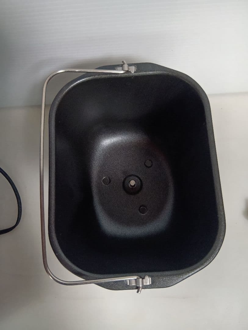 IRISOHYAMA ホームベーカリー IBM-020-B 2022年製