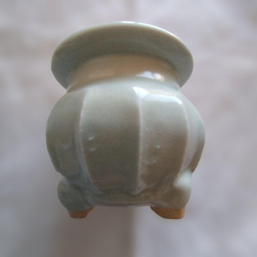 久岡冬彦　青磁三足香爐