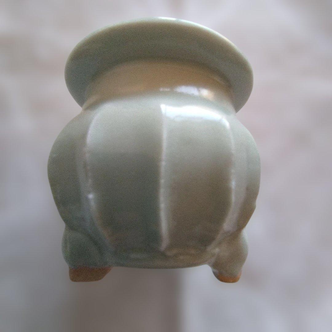 久岡冬彦　青磁三足香爐