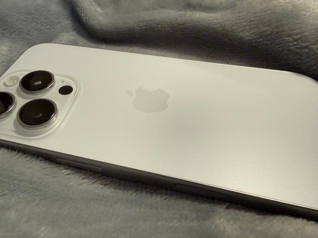 iPhone16pro 本体 256ギガ