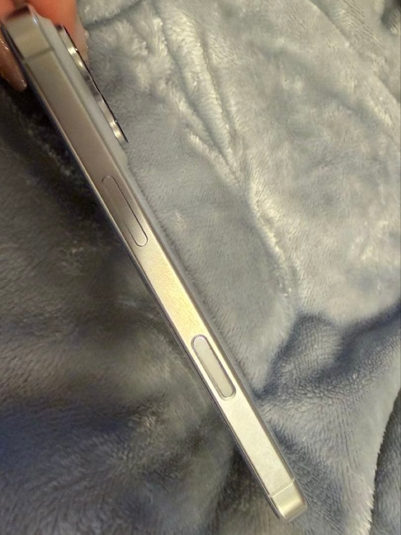 iPhone16pro 本体 256ギガ