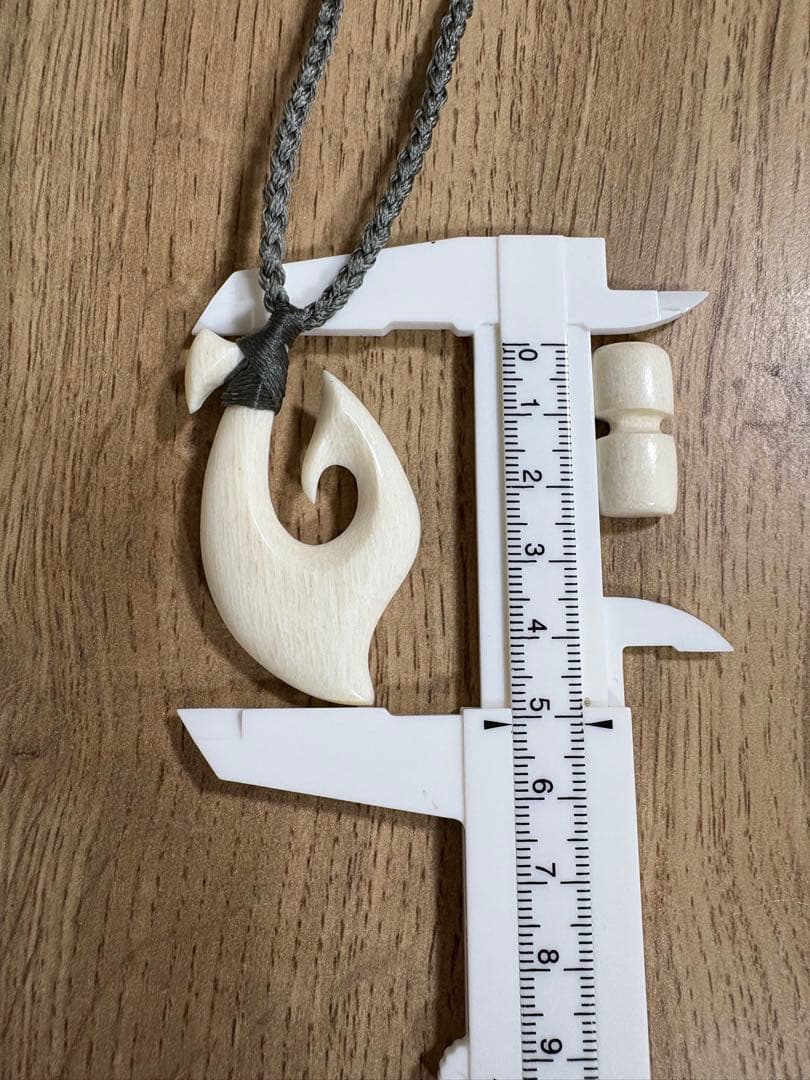 ボーンカービング ネックレス(sw90)Sサイズ マッコウ