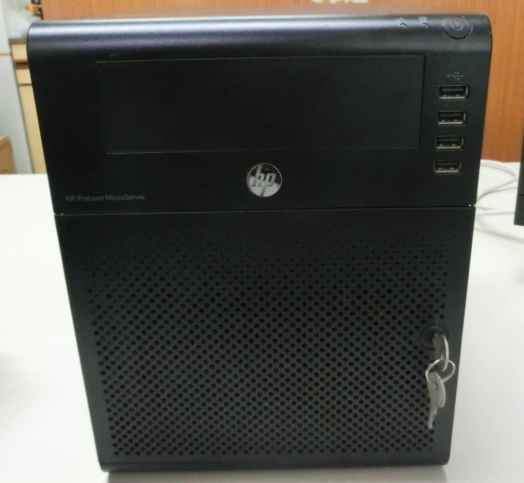 美品 HP ProLiant MicroServer N54L