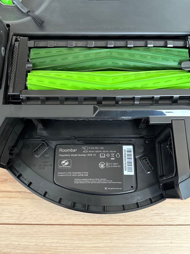 Roomba j5+ロボット掃除機本体