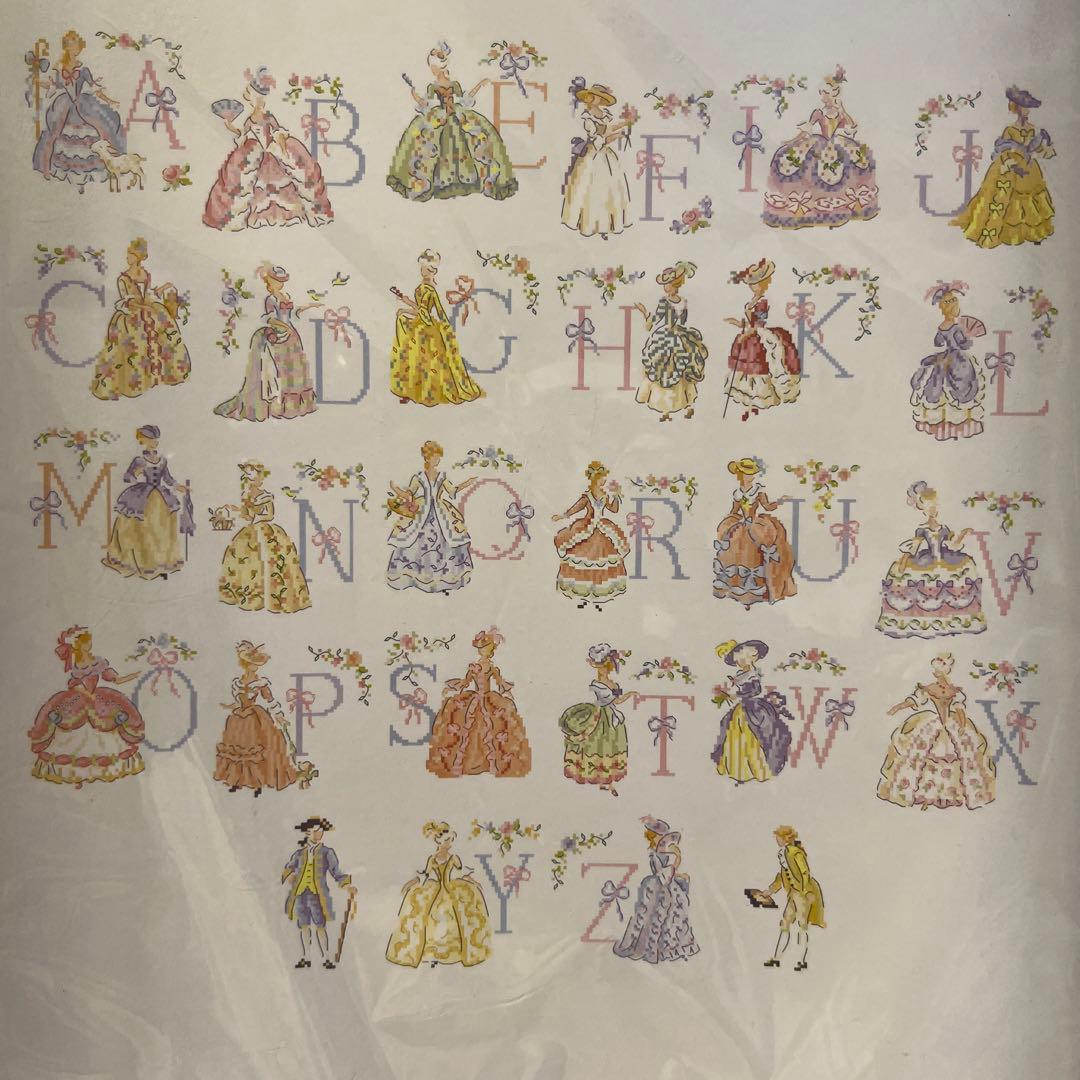 レブロドゥーズパリジェンヌ　マリーアントワネットクロスステッチ図案