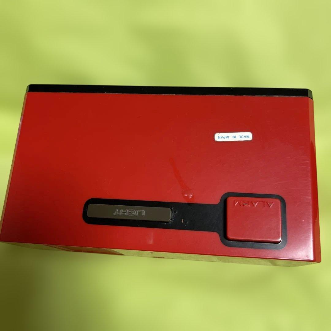 SEIKO 赤 アラーム付き置時計　中古品　セイコー　パタパタ時計