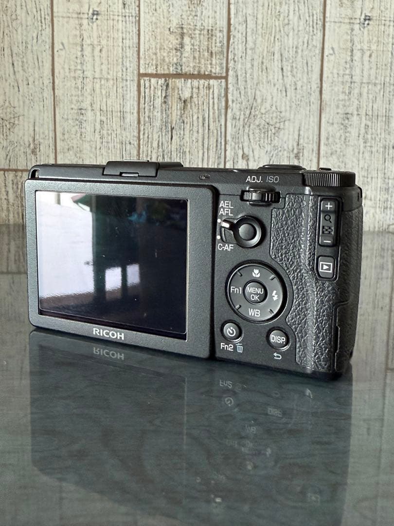 RICOH GR GV-1が付属