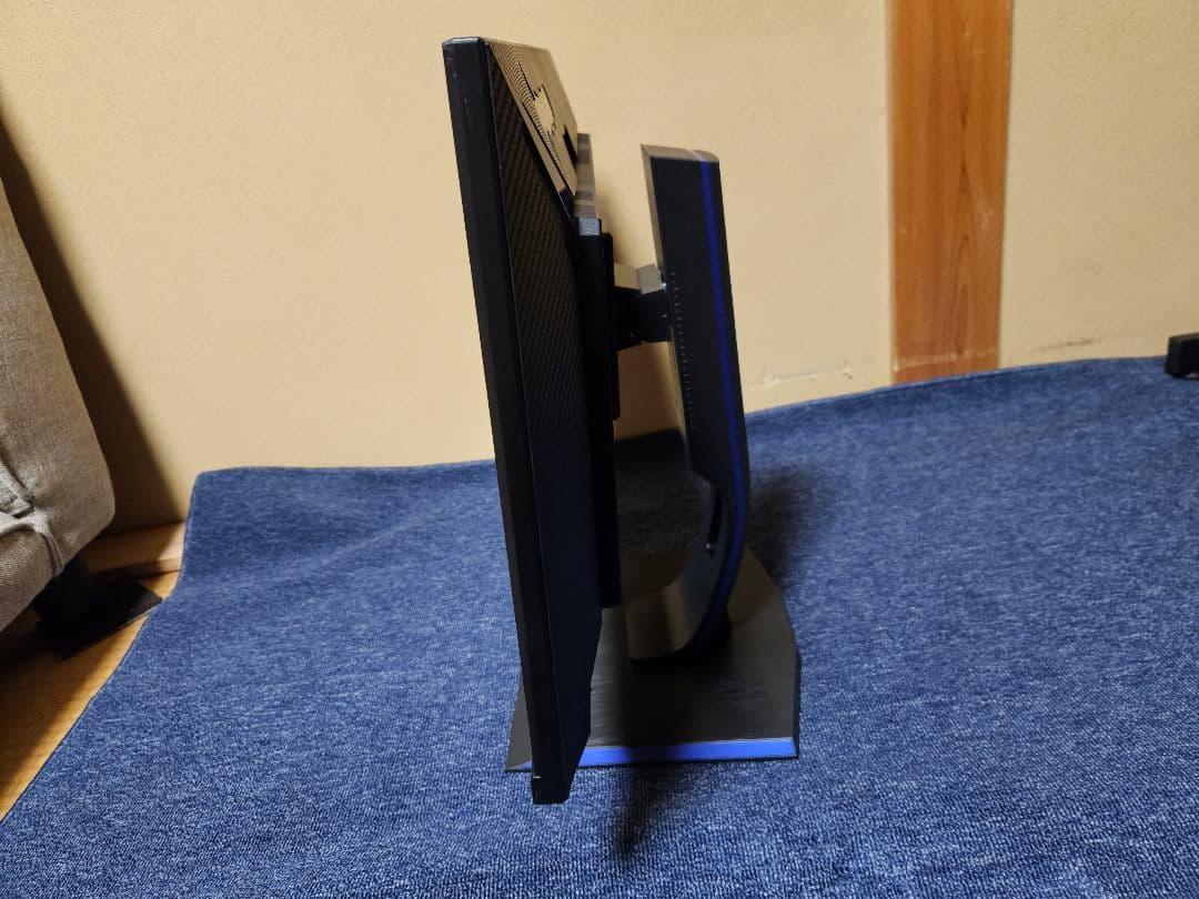 GigaCrysta KH2500V-ZX2 モニター 本体