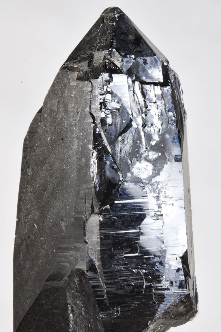 最新産出！ 岐阜県中津川市蛭川田原産 モリオンに近いスモーキークォーツ03