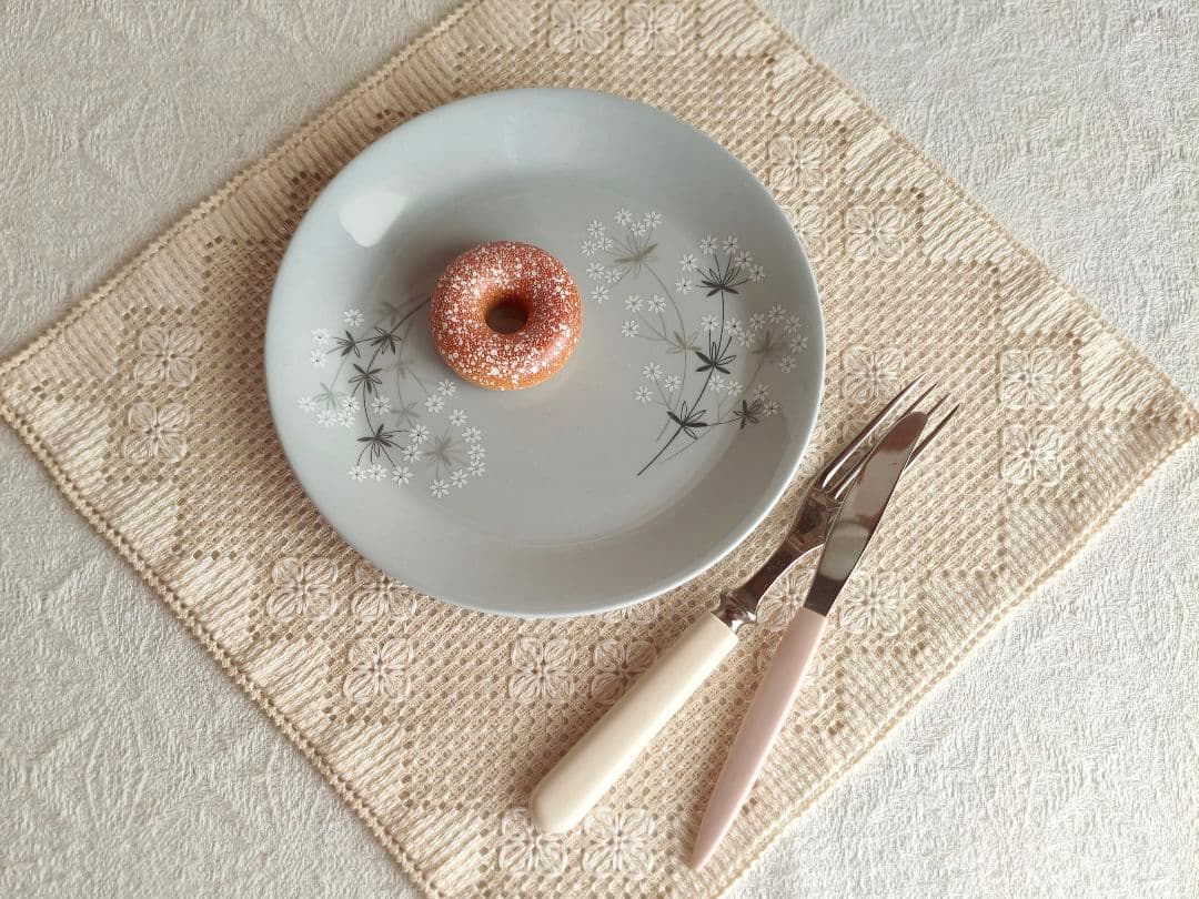 * old arabia かすみ草 ❀ ミルクグレーの ケーキプレート