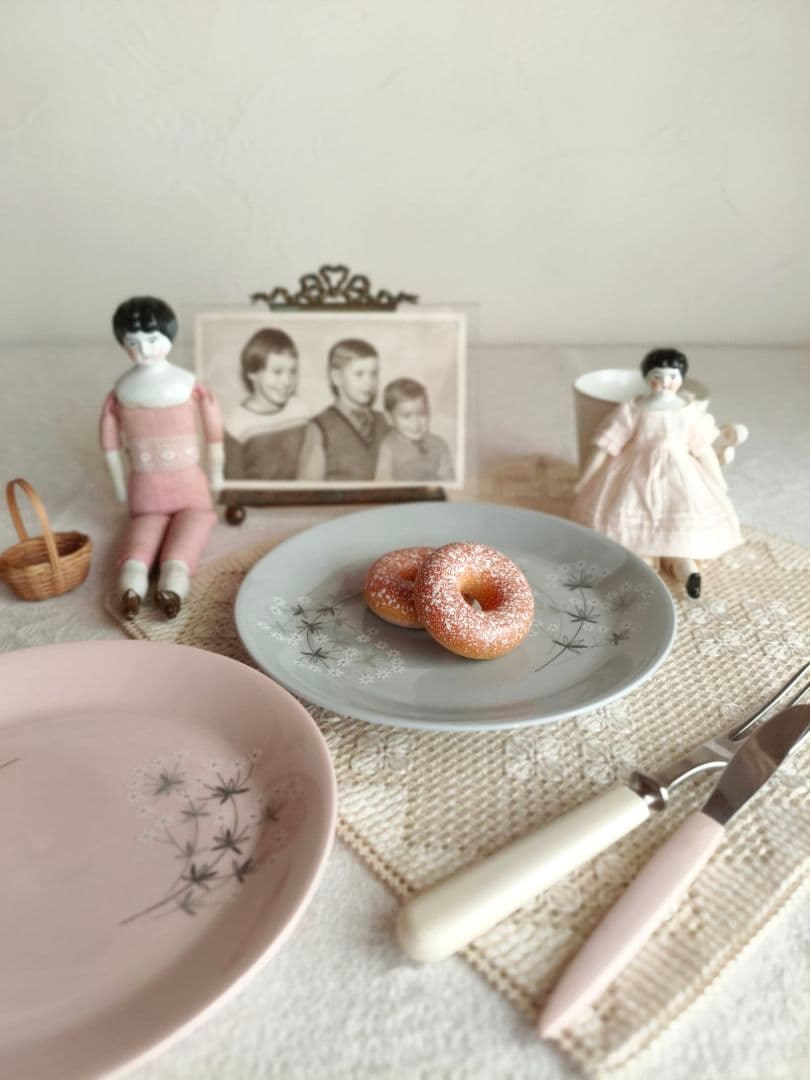* old arabia かすみ草 ❀ ミルクグレーの ケーキプレート
