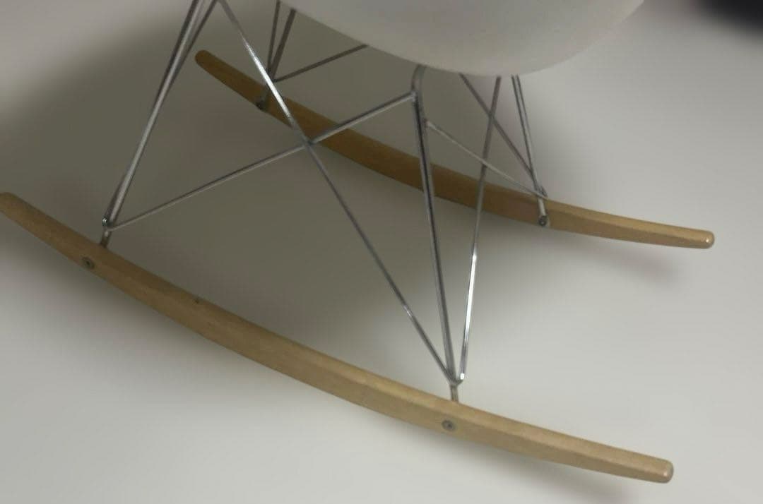 1948年発売のリプロダクト再現 イームズパッチワークロッキングチェア