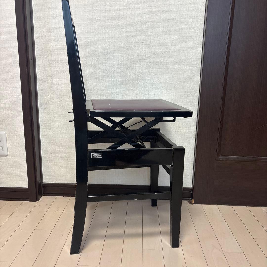 YAMAHA スタッキング椅子 黒