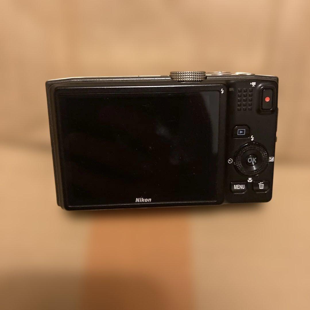 Nikon Coolpix s8200 ジャンク
