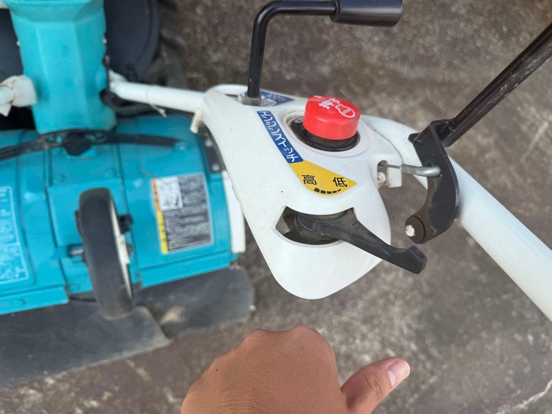 ほぼ数回のみの使用！良品クボタ　TR7000耕運機 管理機　動作良好