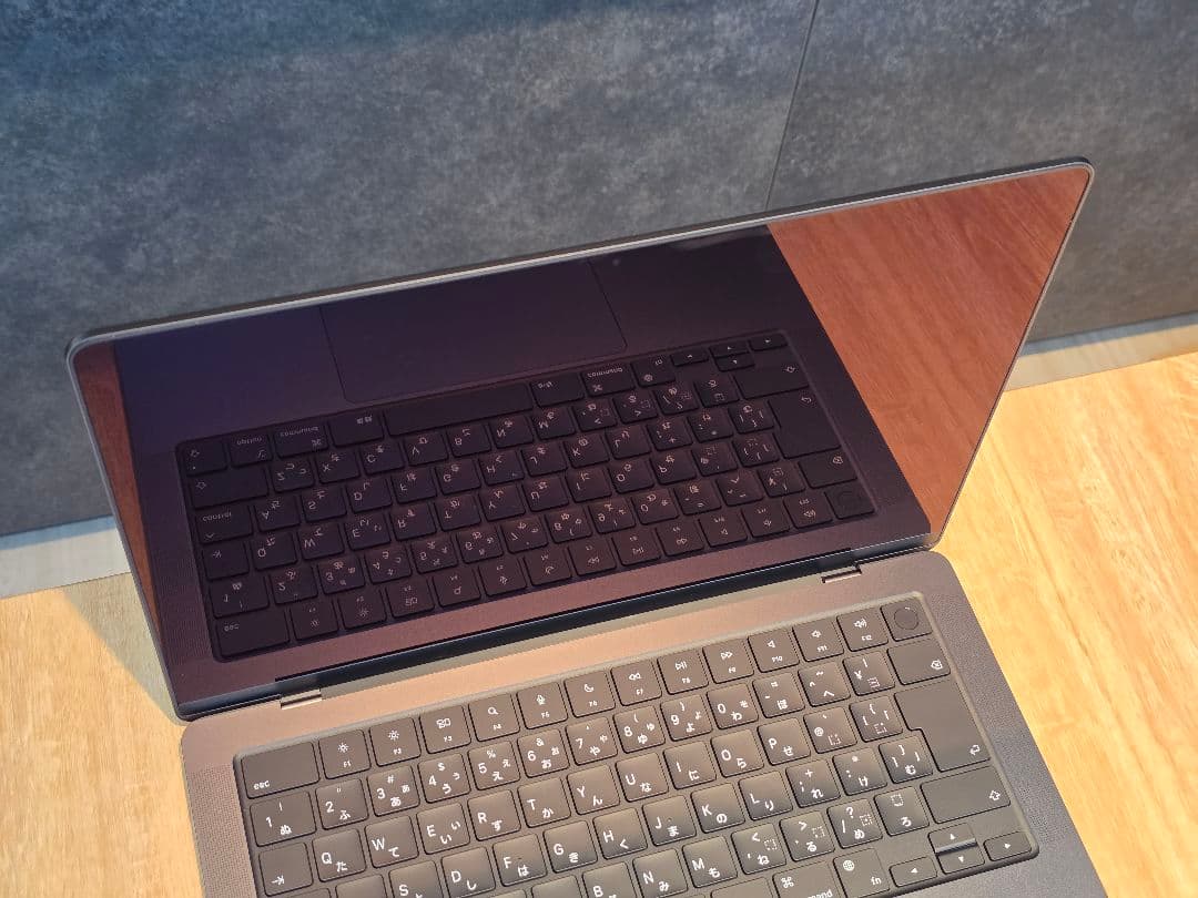 【新品同様】MacBook Pro 14 M3 Pro 18GB 512GB