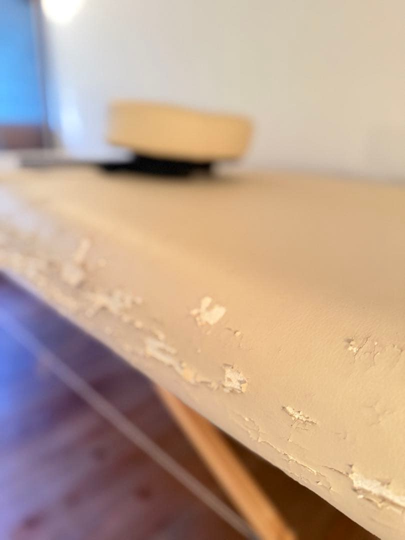 【お引き取り限定】インナーストレングス社マッサージベッド＋背もたれ付きスツール