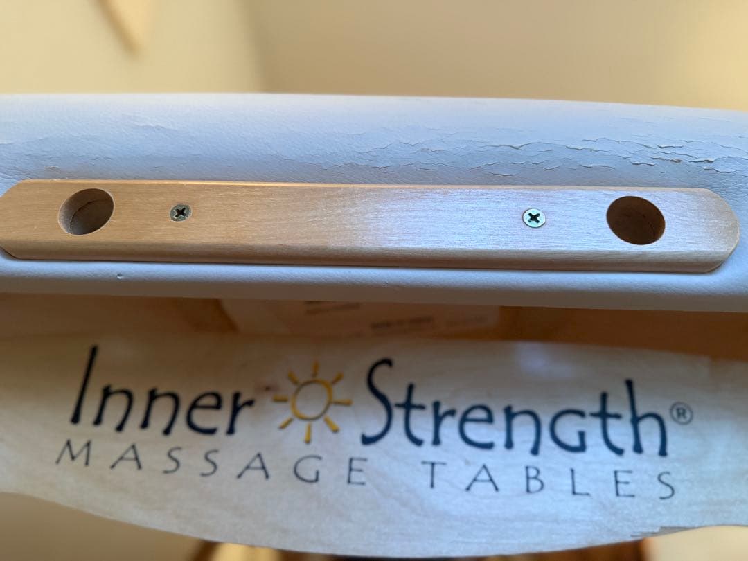 【お引き取り限定】インナーストレングス社マッサージベッド＋背もたれ付きスツール