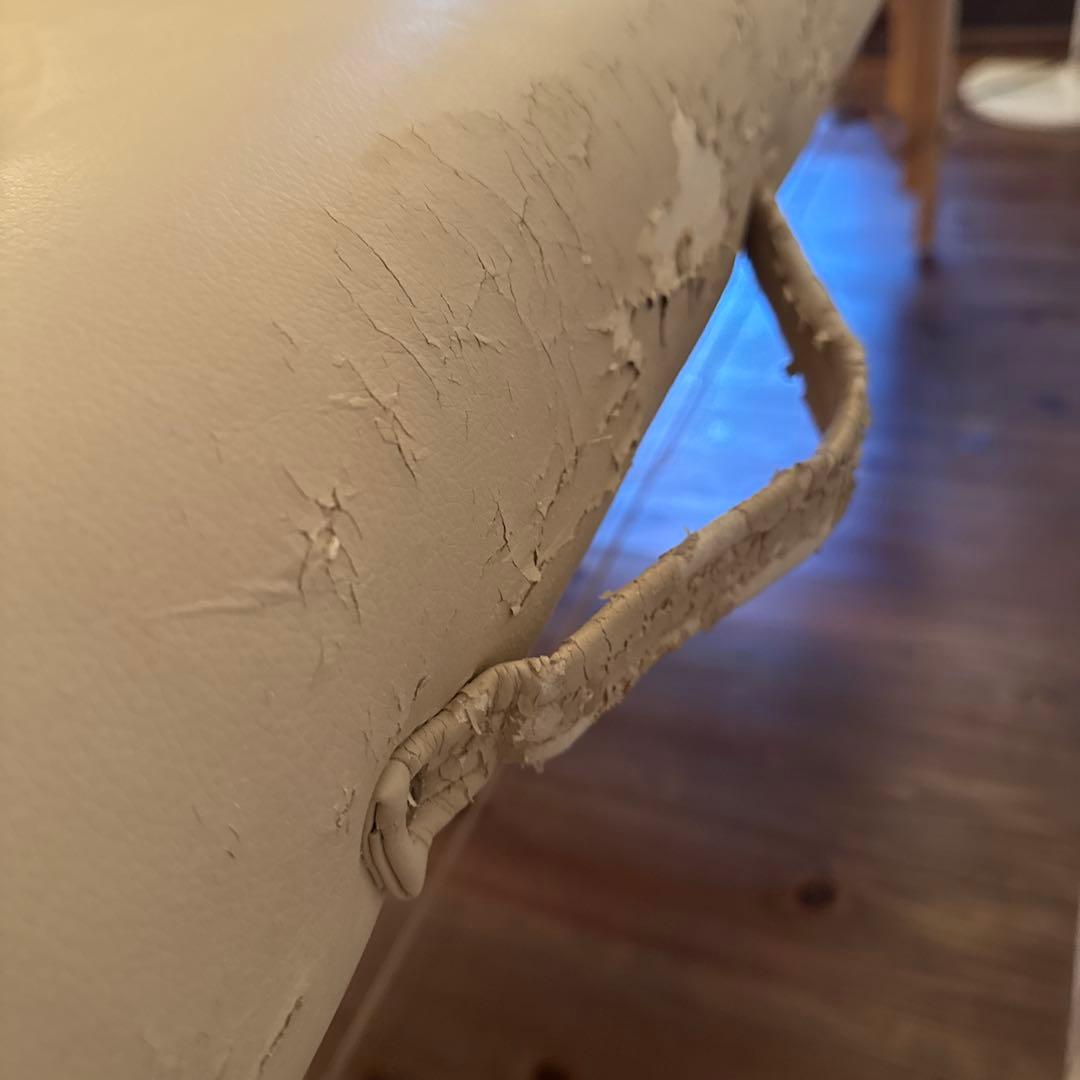 【お引き取り限定】インナーストレングス社マッサージベッド＋背もたれ付きスツール