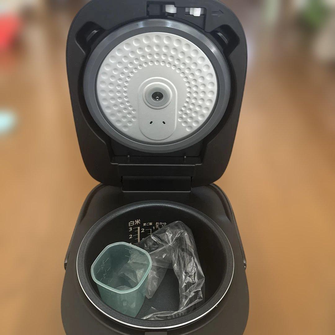 東芝　TOSHIBA マイコン炊飯ジャー　炊飯器 RC-5MFM 3.0合