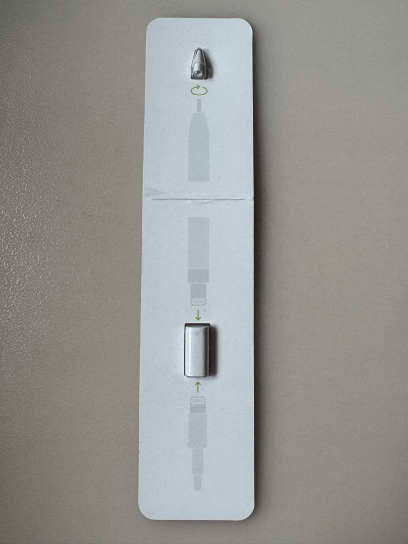 Apple Pencil (第2世代) 交換可能な先端付き　MU8F2J/A