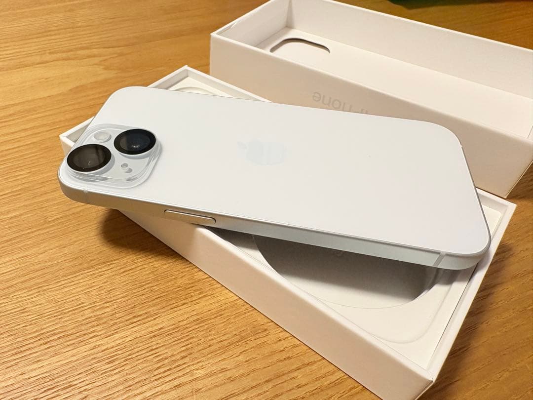 【美品】iPhone15 256GB simフリー　ブルー