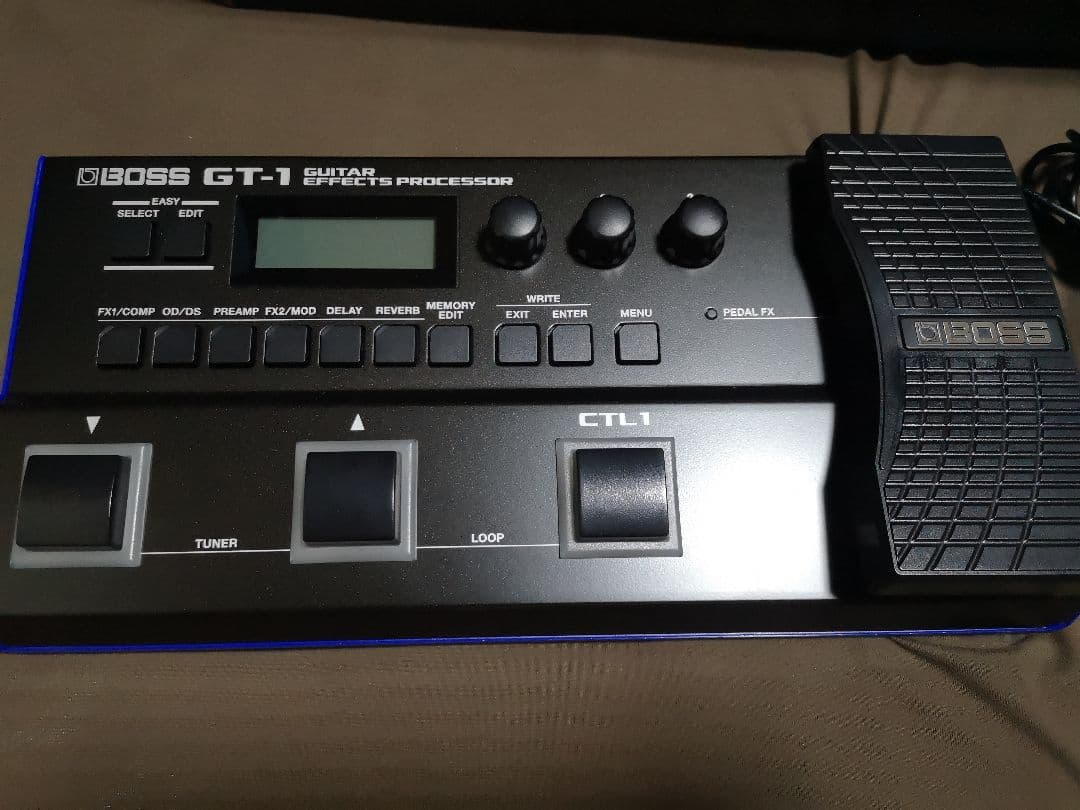 BOSS GT-1 ギターエフェクター 動作確認済み