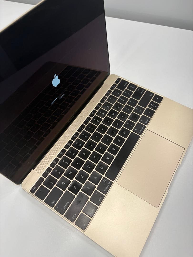 ゴールド MacBook 本体　2016初期