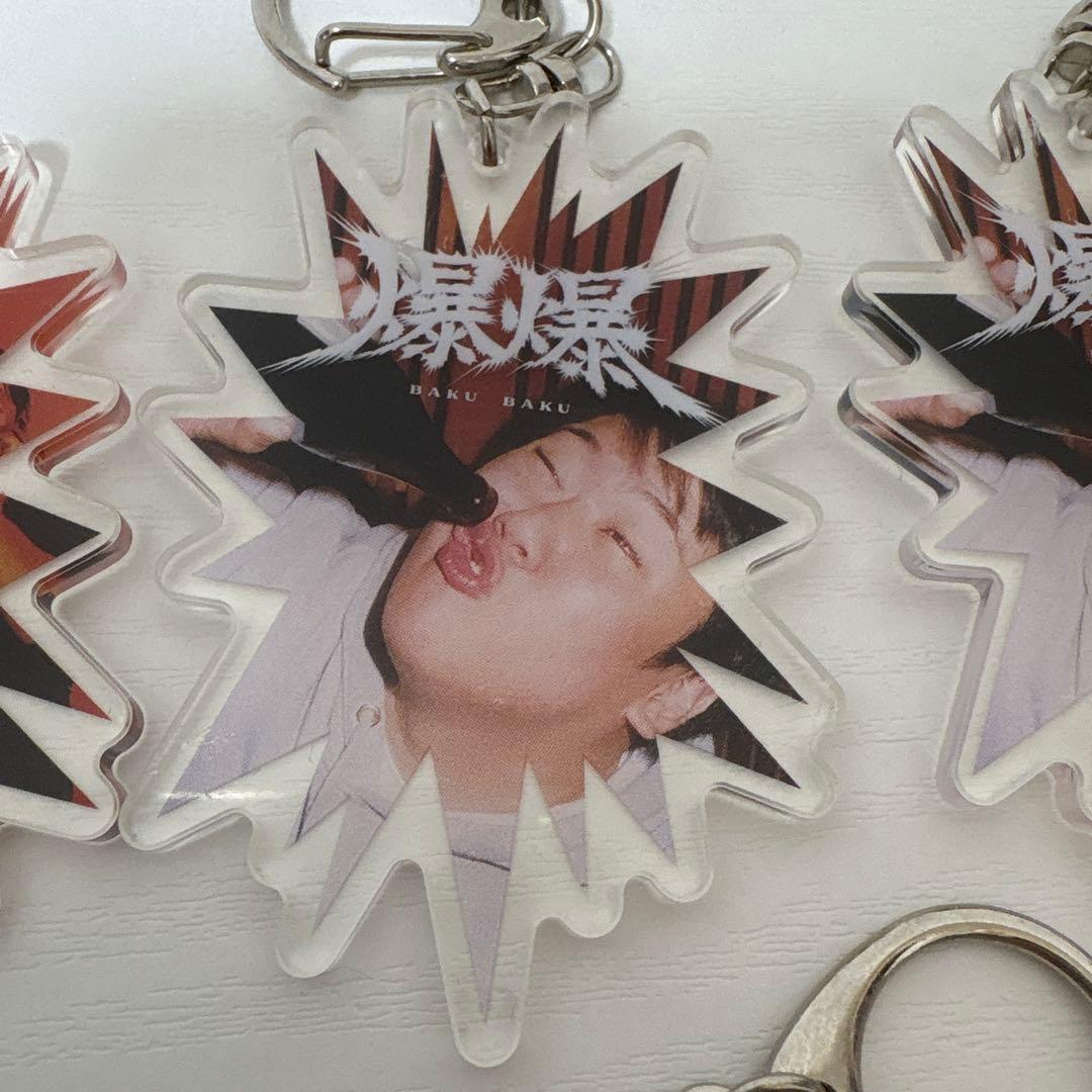 ラランド 礼賛 キーホルダー 7個 缶バッジ3個セット サーヤ ニシダ マネたく