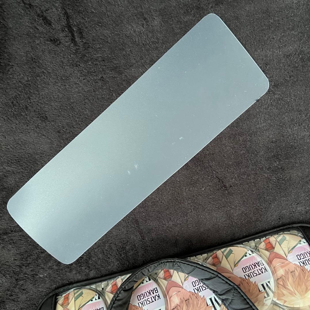 ジャンプGIGA2024spring爆豪勝己缶バッジ15ときめきプレーン痛バッグ