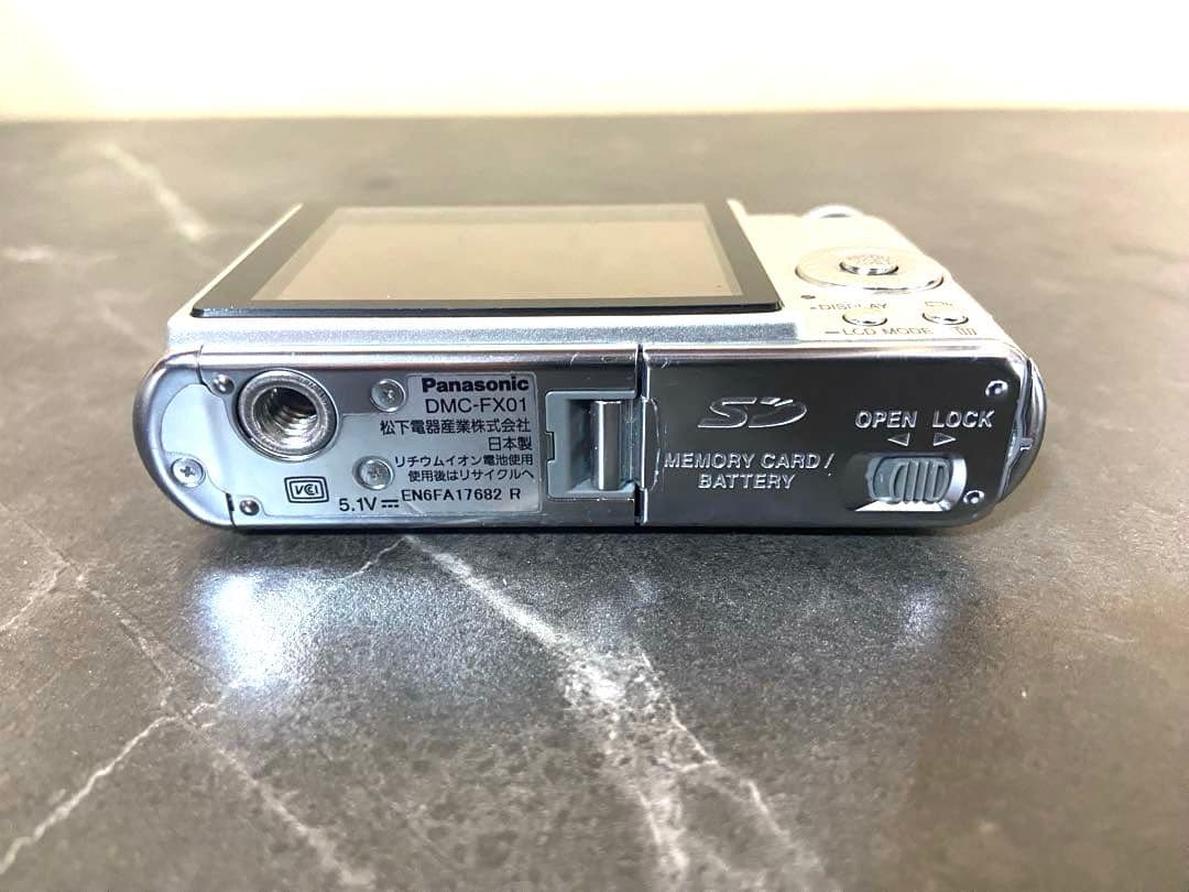 【訳あり】Panasonic Lumix DMC-FX01 デジカメ