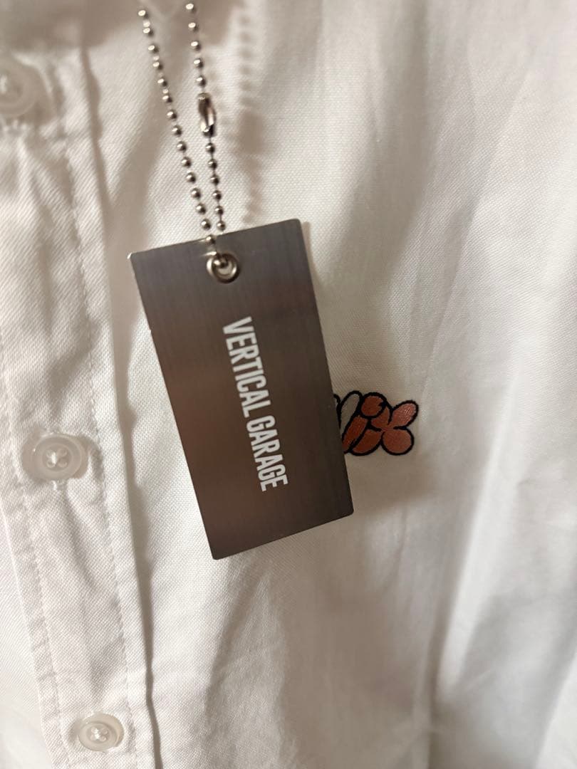【定価より43%OFF】 buddix Logo B.D Shirt Sサイズ
