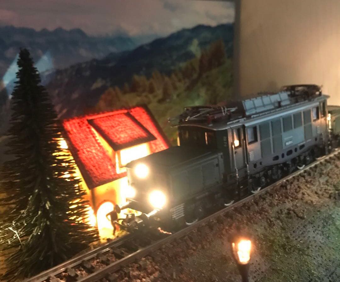 メルクリン HO 3022 大型貨物列車用電気機関庫 クロコダイル 稼動品 美品