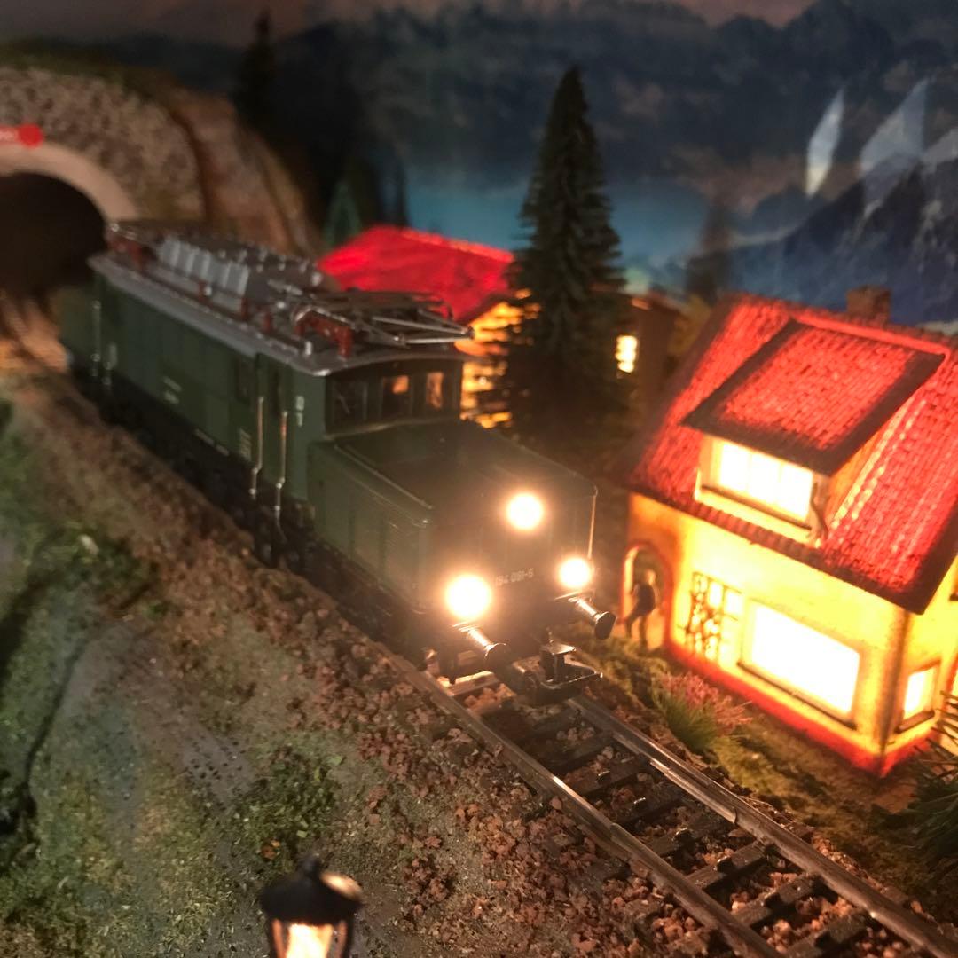 メルクリン HO 3022 大型貨物列車用電気機関庫 クロコダイル 稼動品 美品