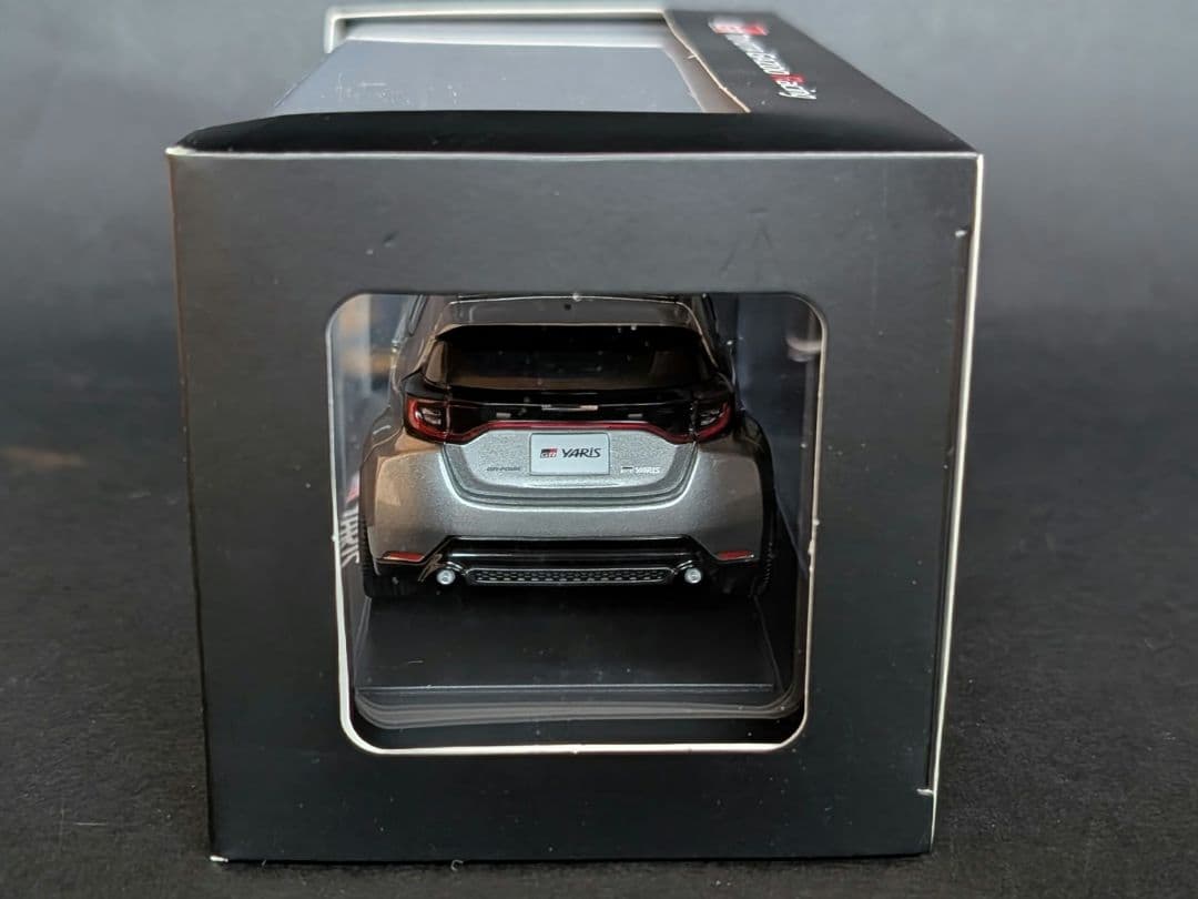 【Pikanchu】TOYOTA GR ヤリス プレシャスメタル 1/30