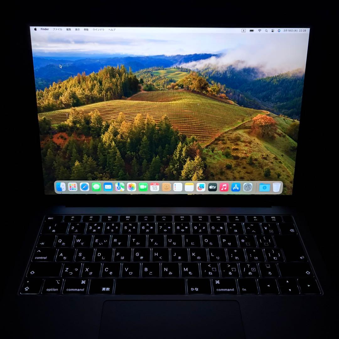 【美品】MacBook Air 13.3インチ 256GB SSD 2018