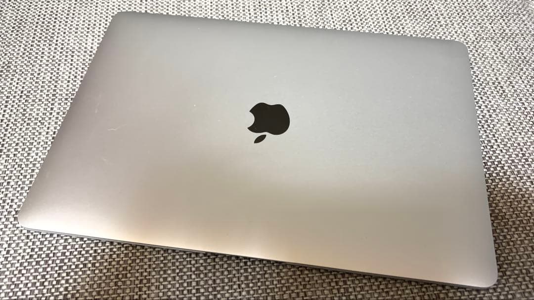【美品】MacBook Air 13.3インチ 256GB SSD 2018