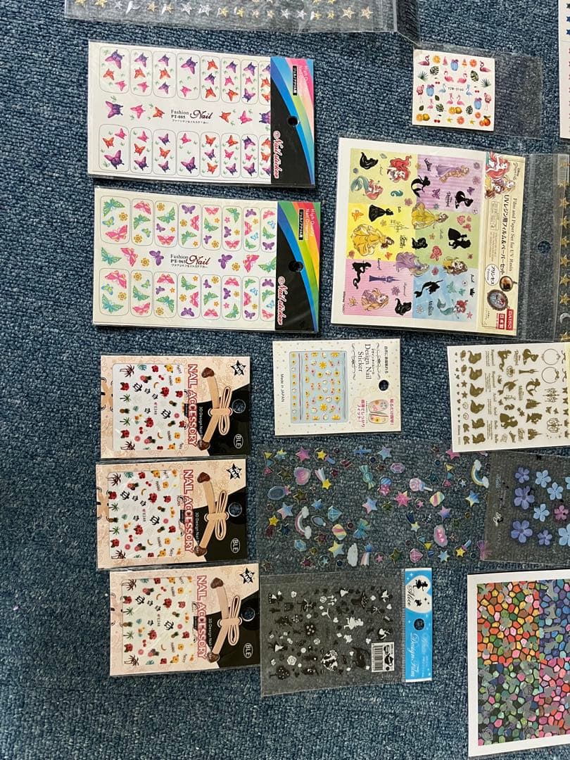 新品未使用品あり　ハンドメイド用ビーズ・パーツセット　商品の説明を読んでください