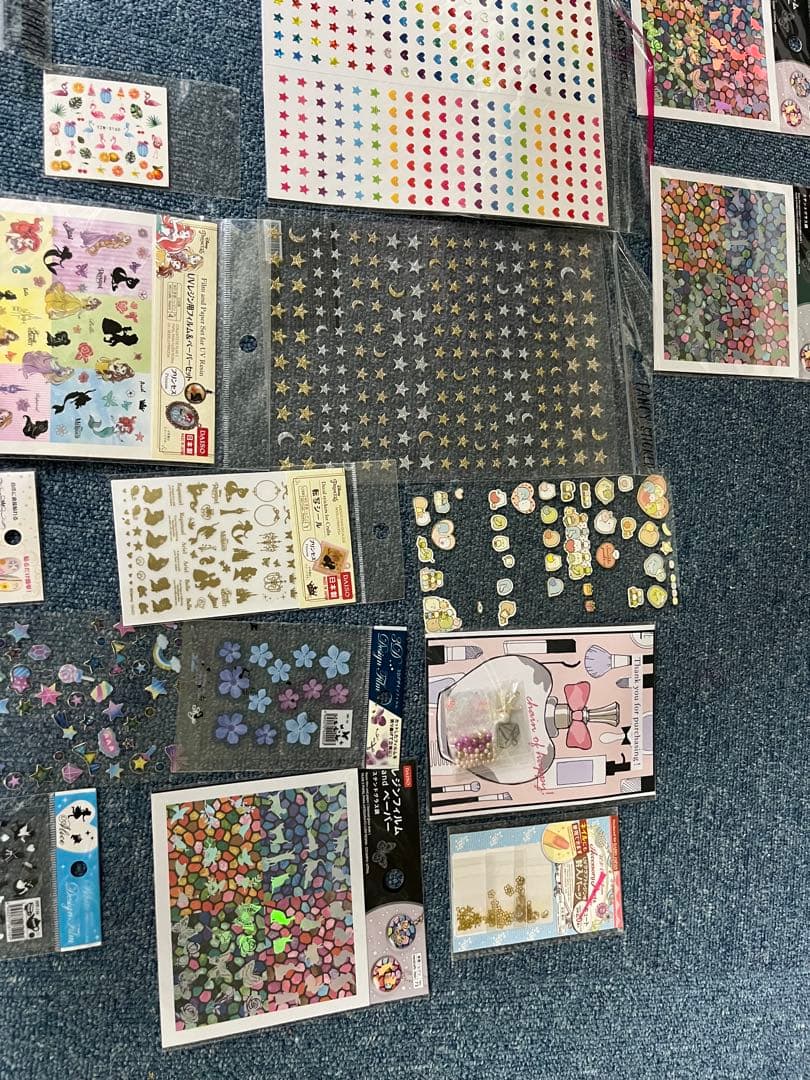 新品未使用品あり　ハンドメイド用ビーズ・パーツセット　商品の説明を読んでください