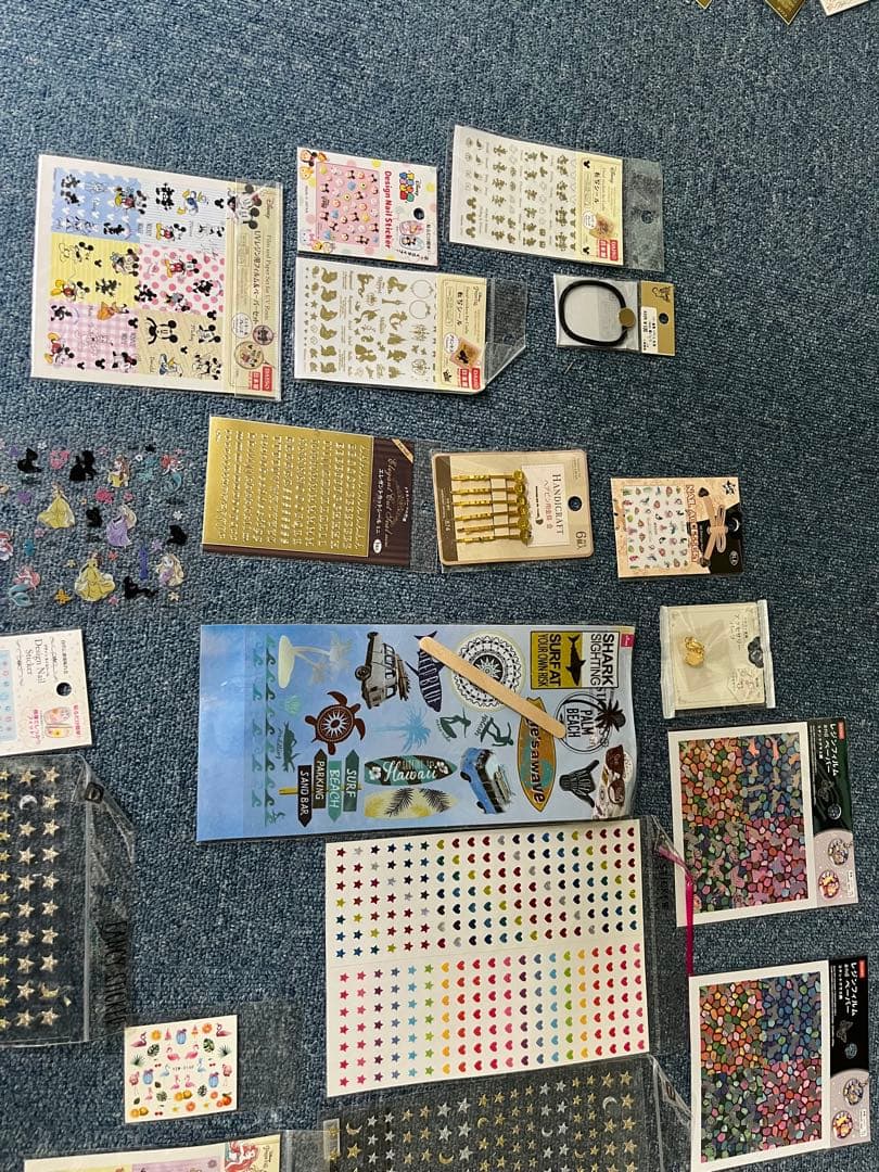 新品未使用品あり　ハンドメイド用ビーズ・パーツセット　商品の説明を読んでください