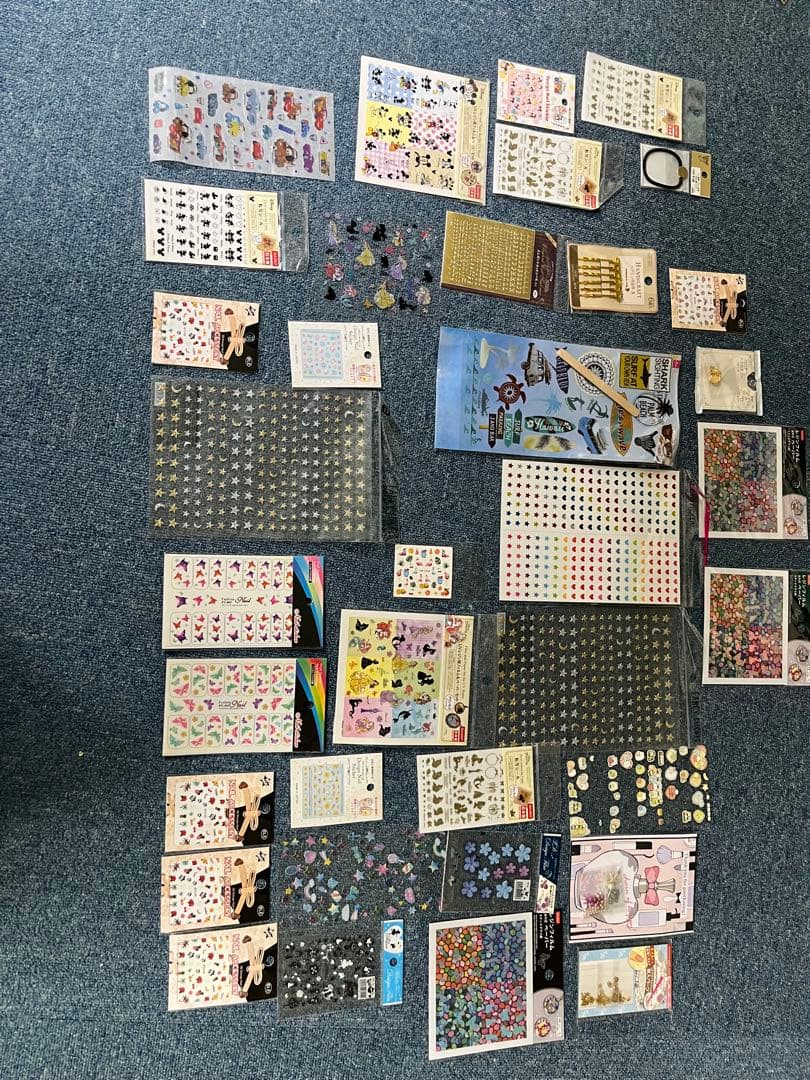 新品未使用品あり　ハンドメイド用ビーズ・パーツセット　商品の説明を読んでください