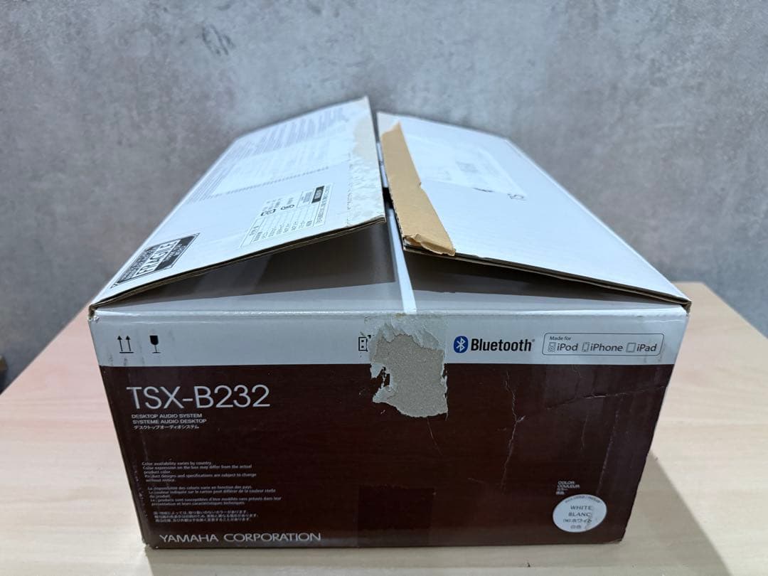 ラジオ・コンポ YAMAHA TSX-B232 Desktop audio system