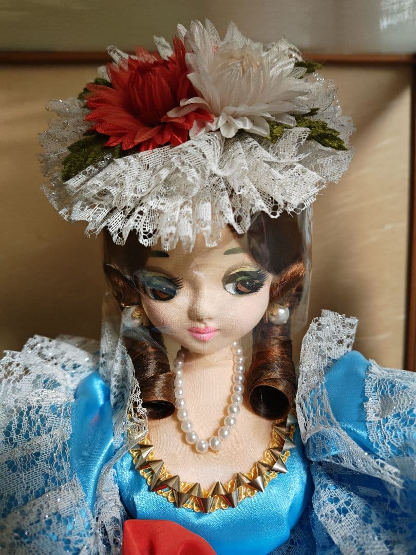 昭和レトロ　ガラスケース　人形