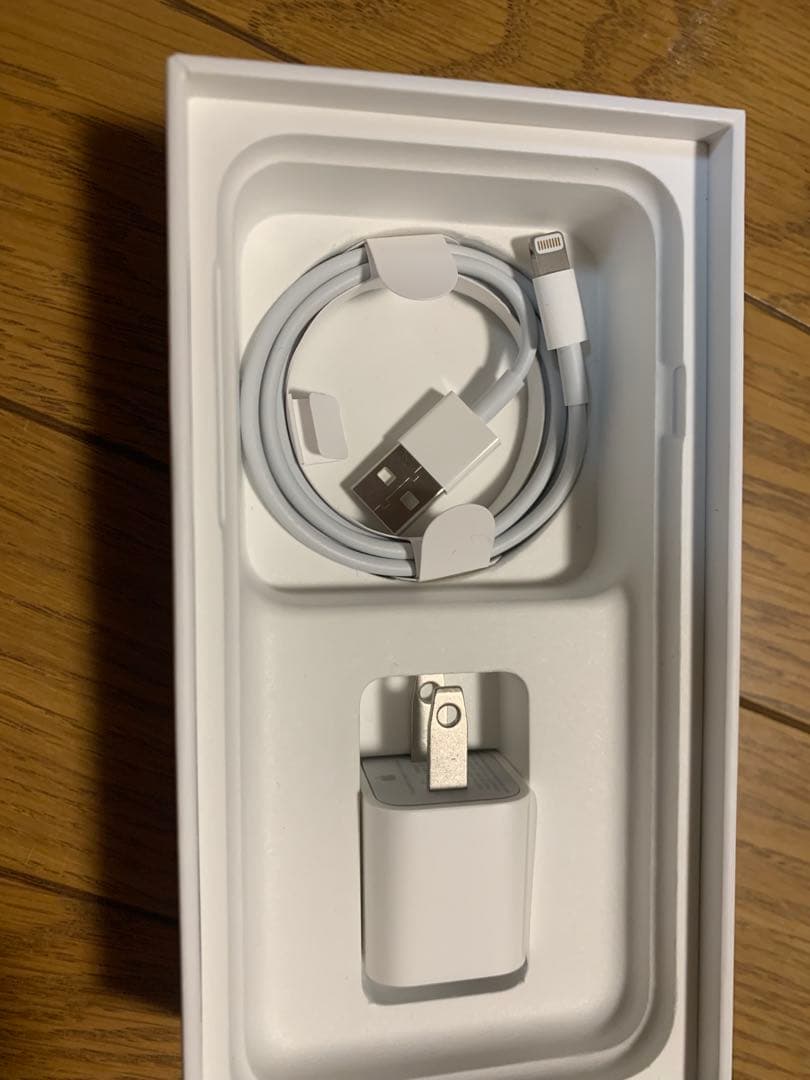 iPhone7 128GB 箱付き