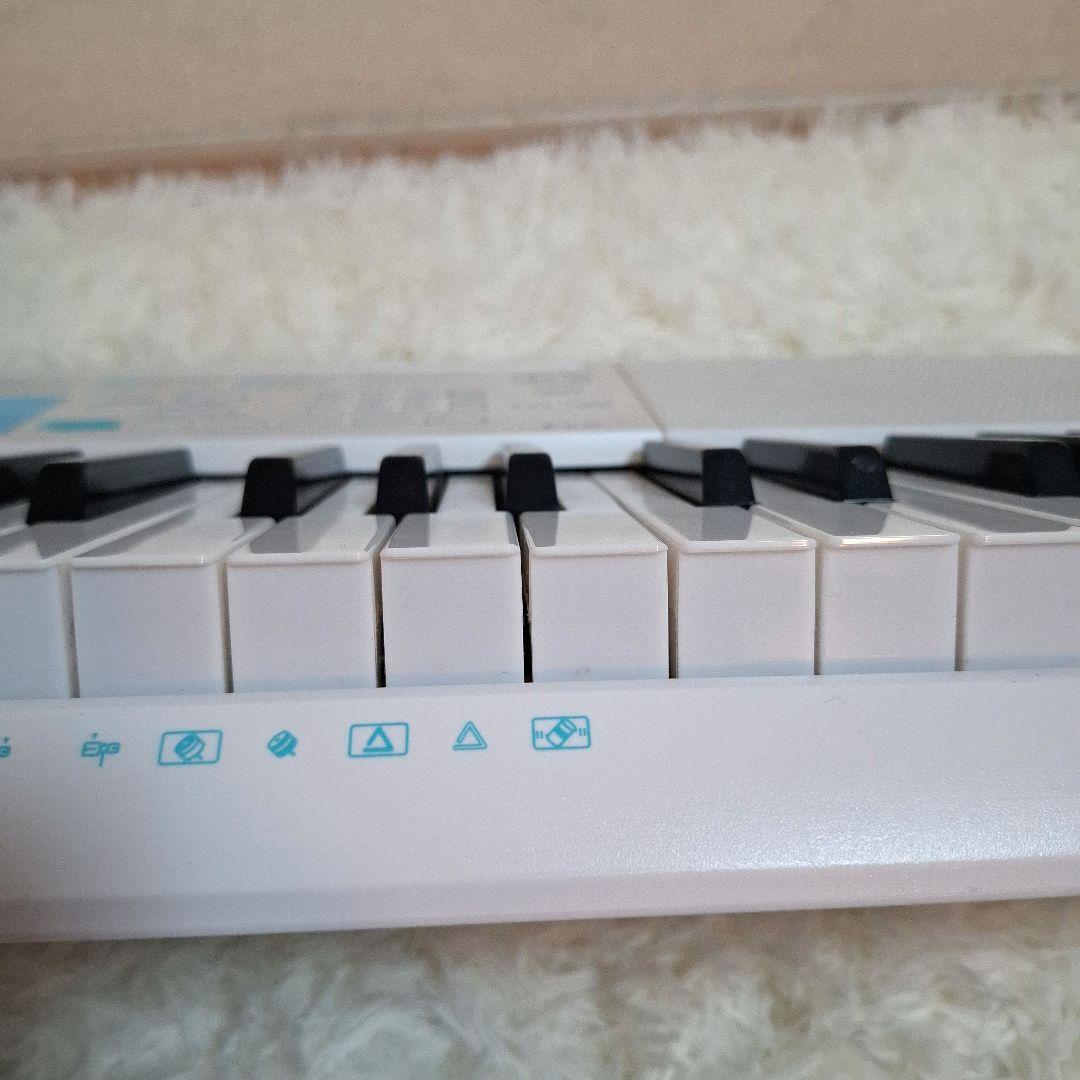 【送料無料】CASIO カシオ 光ナビゲーションキーボード LK-128