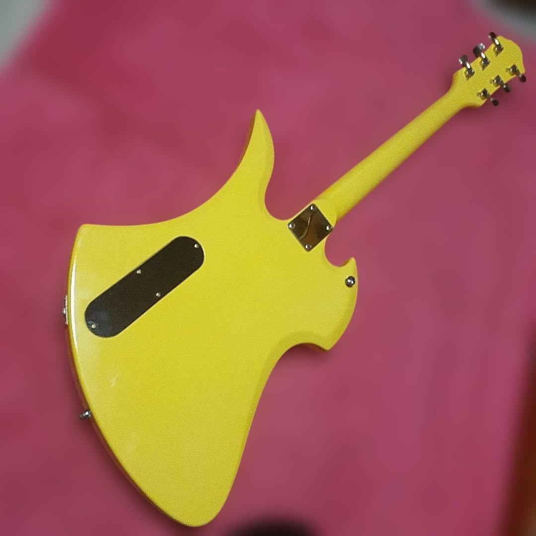 【良・美品】イエローハート風ペイント・hideモデル。モッキンバードエレキギター