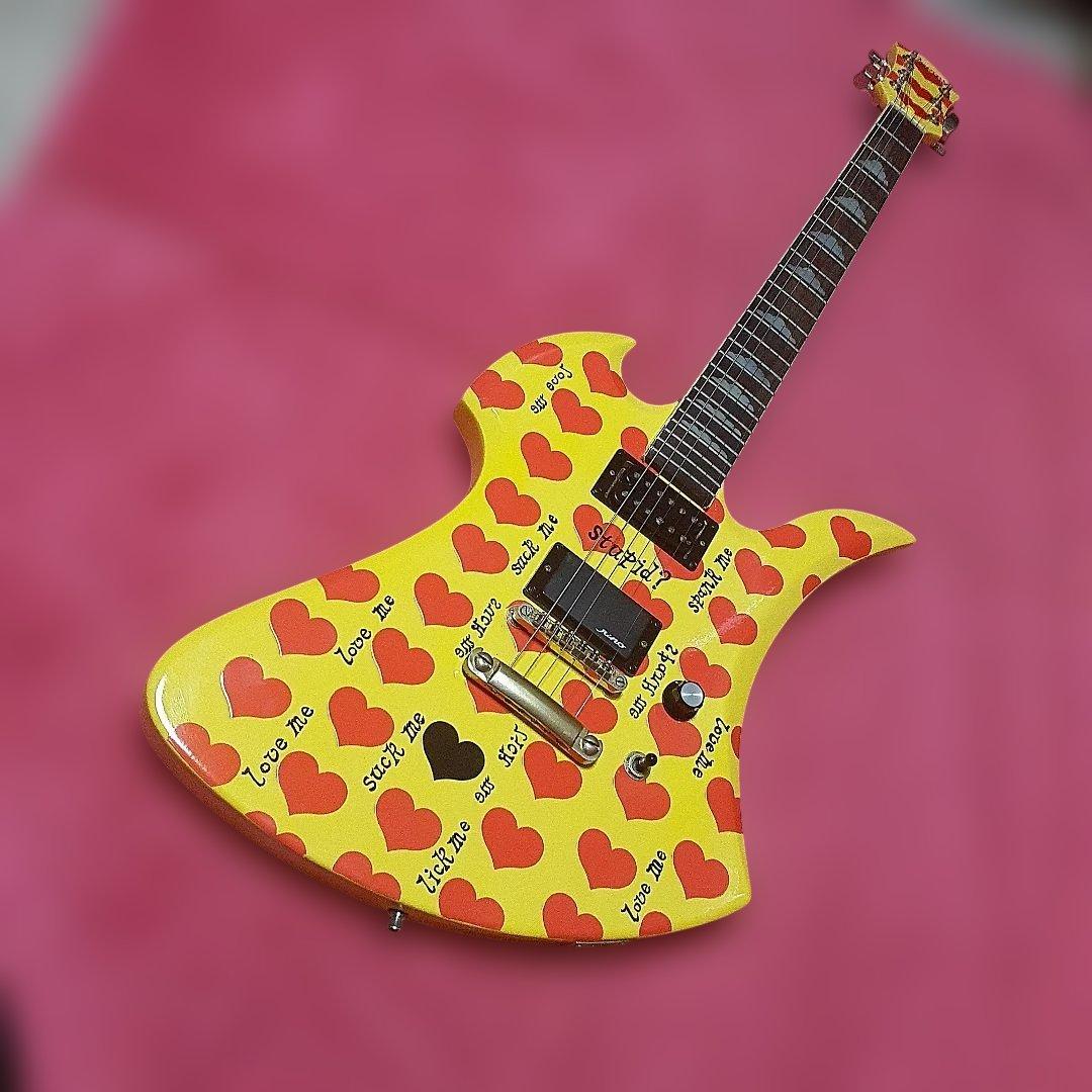 【良・美品】イエローハート風ペイント・hideモデル。モッキンバードエレキギター